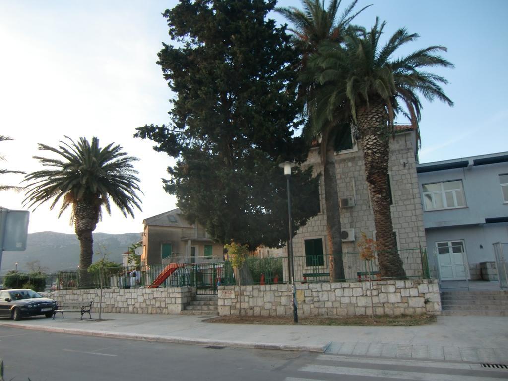 Apartments Mali Raj Vranjic Екстериор снимка