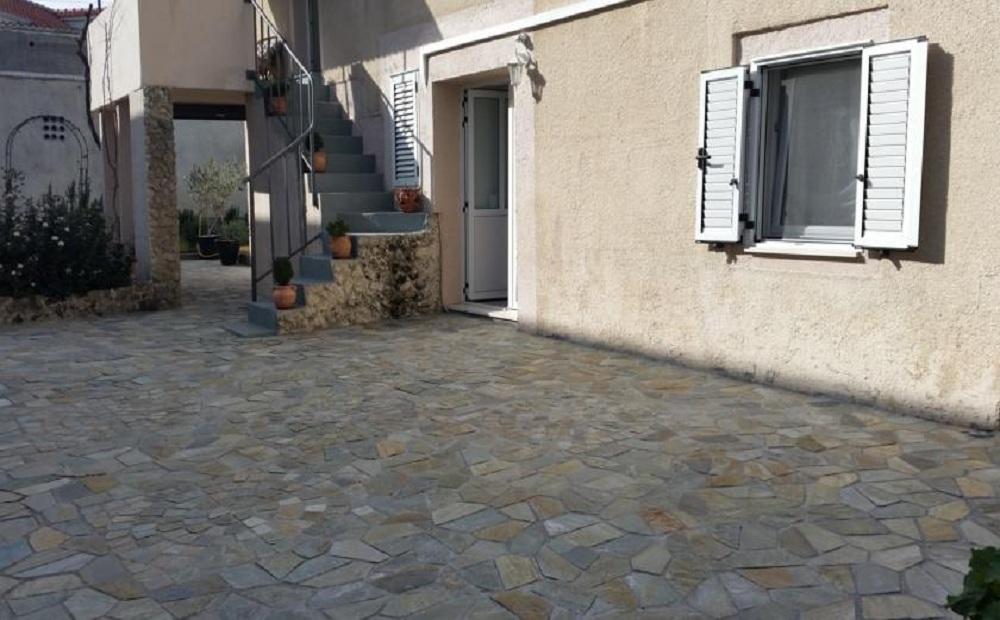 Apartments Mali Raj Vranjic Екстериор снимка